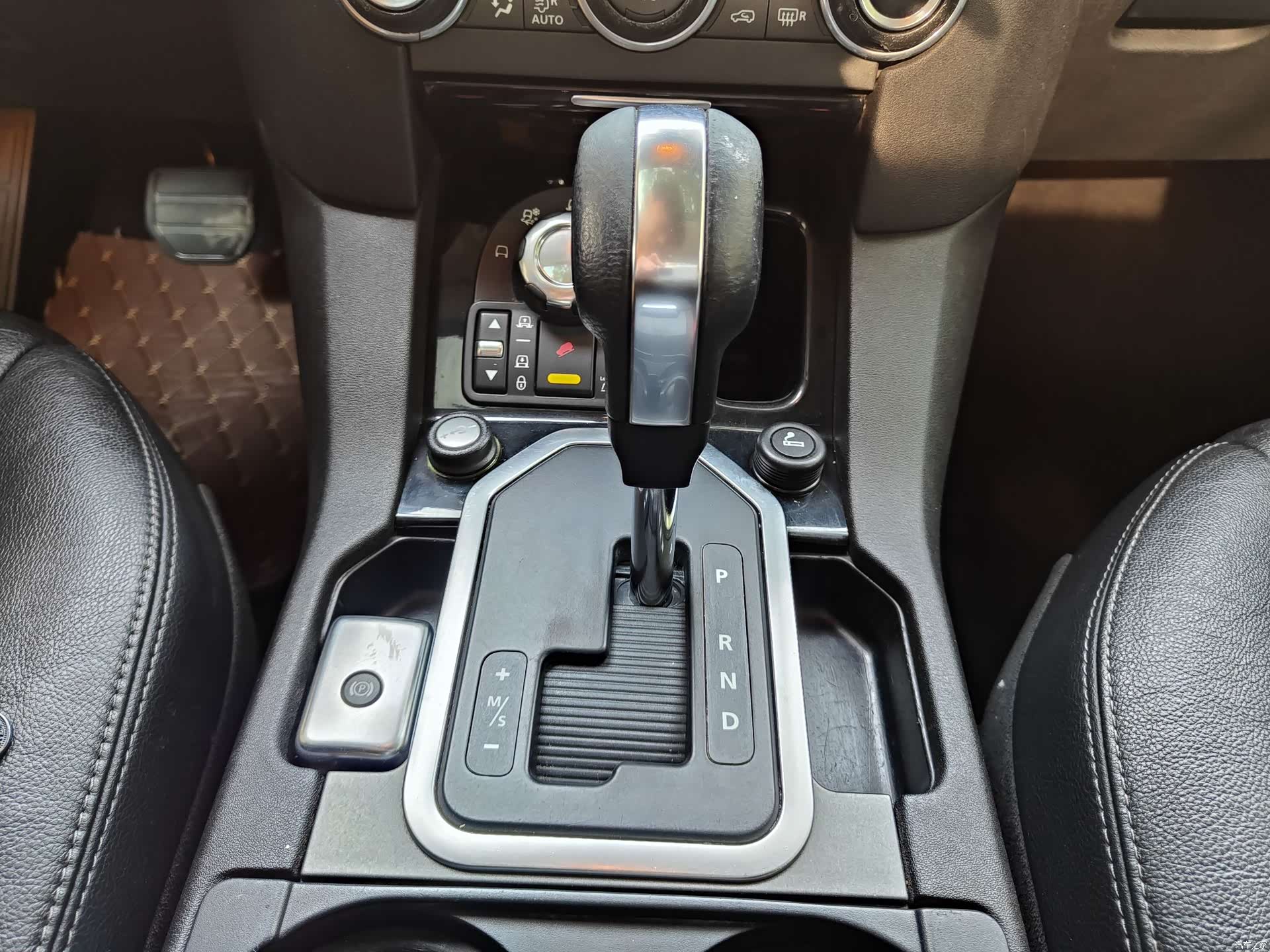 Land Rover Discovery, 2012 18
