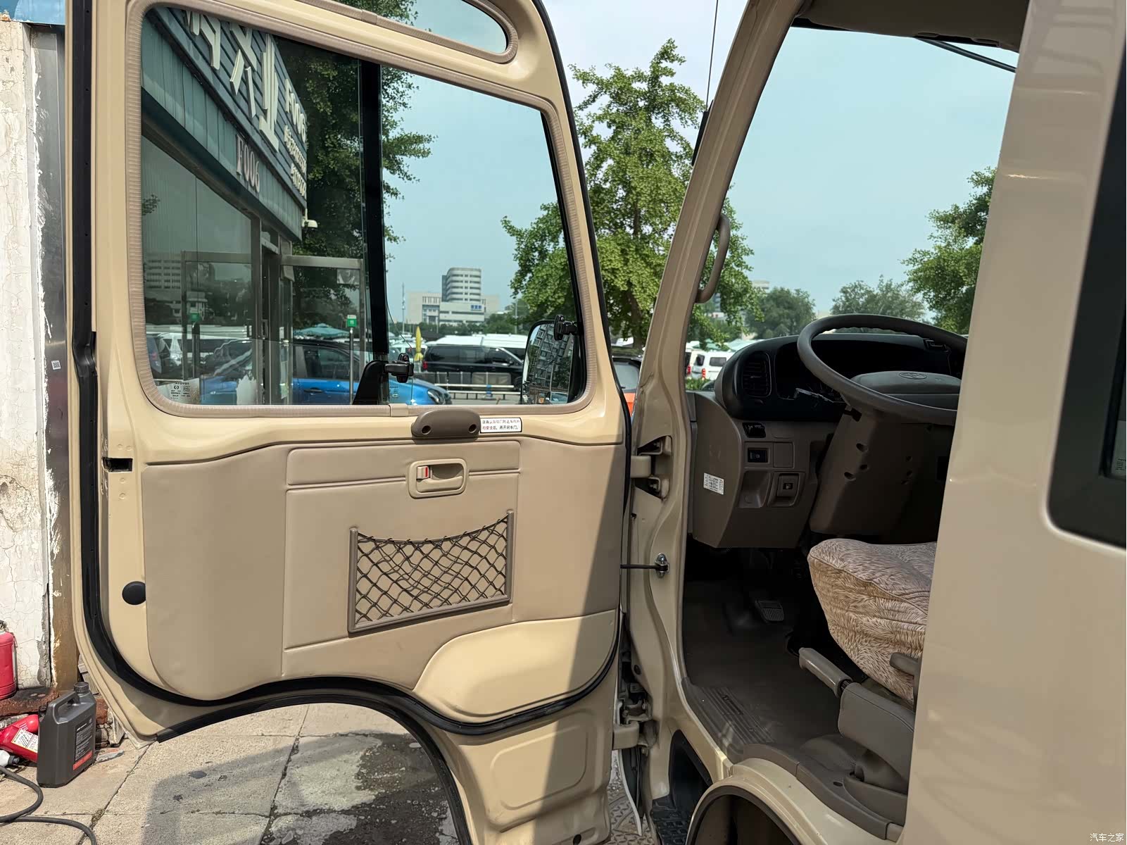 Toyota Coaster, 2011 12