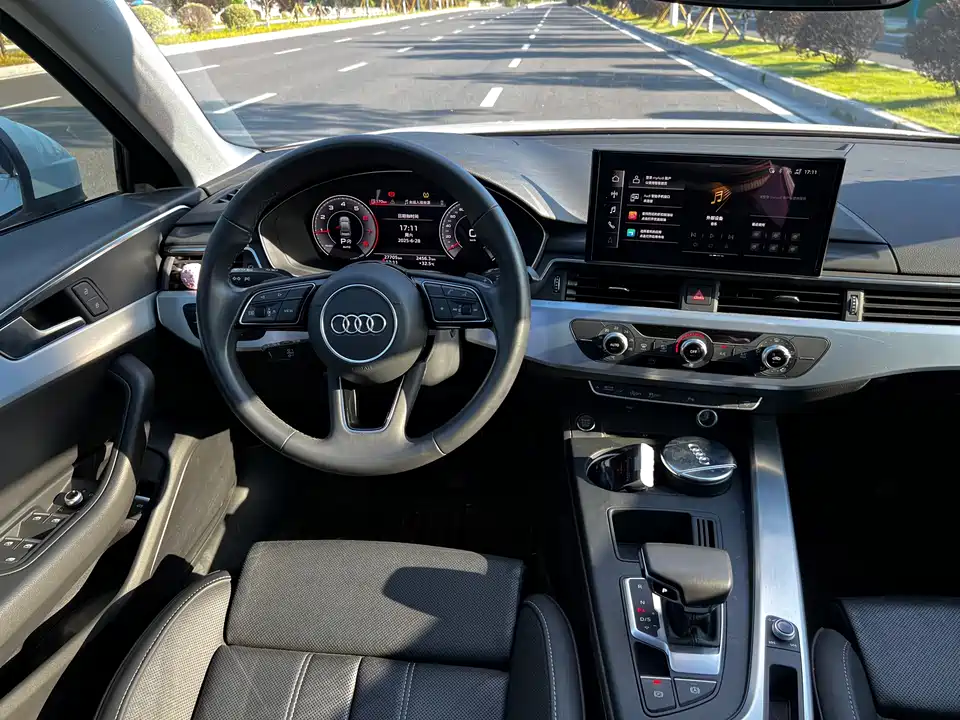 Audi A4L