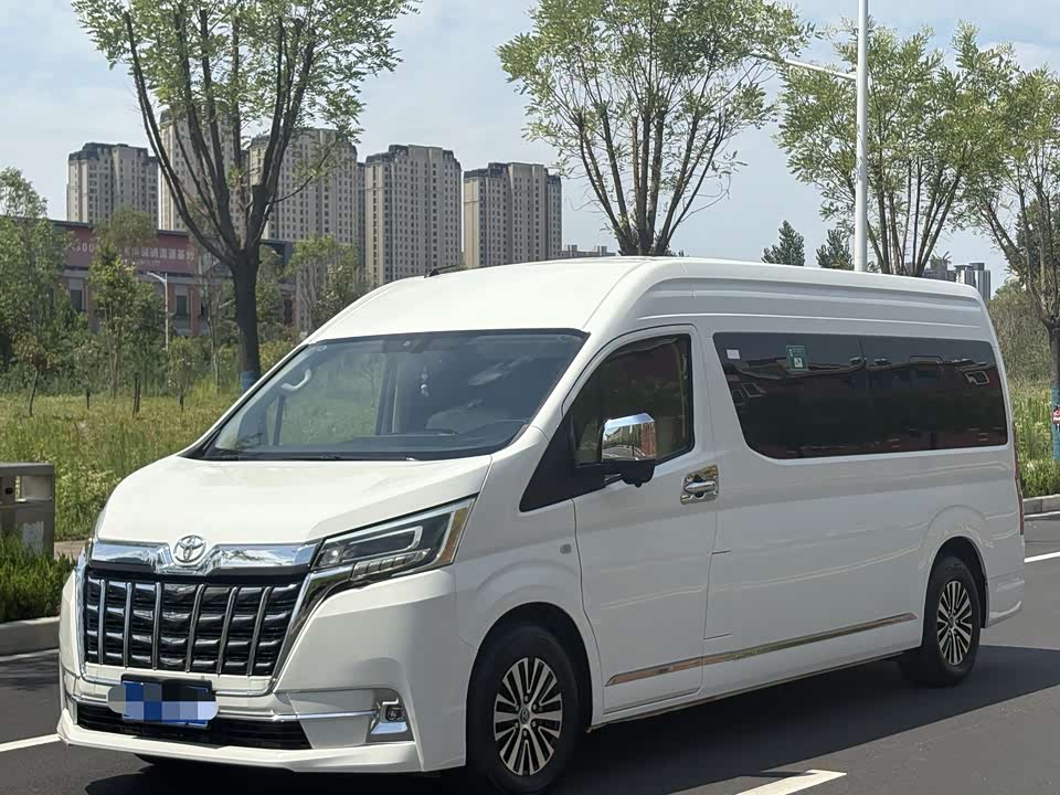 Toyota HIACE Toyota HIACE