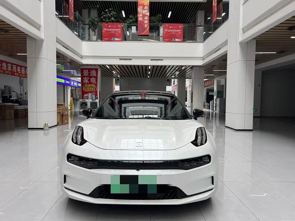 Zeekr 001