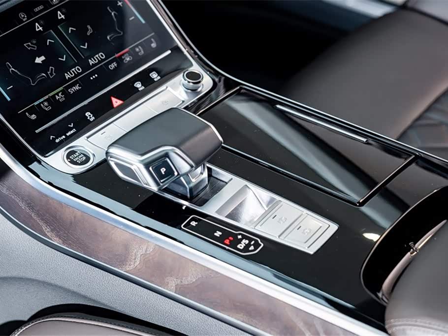 Audi A8 Audi A8