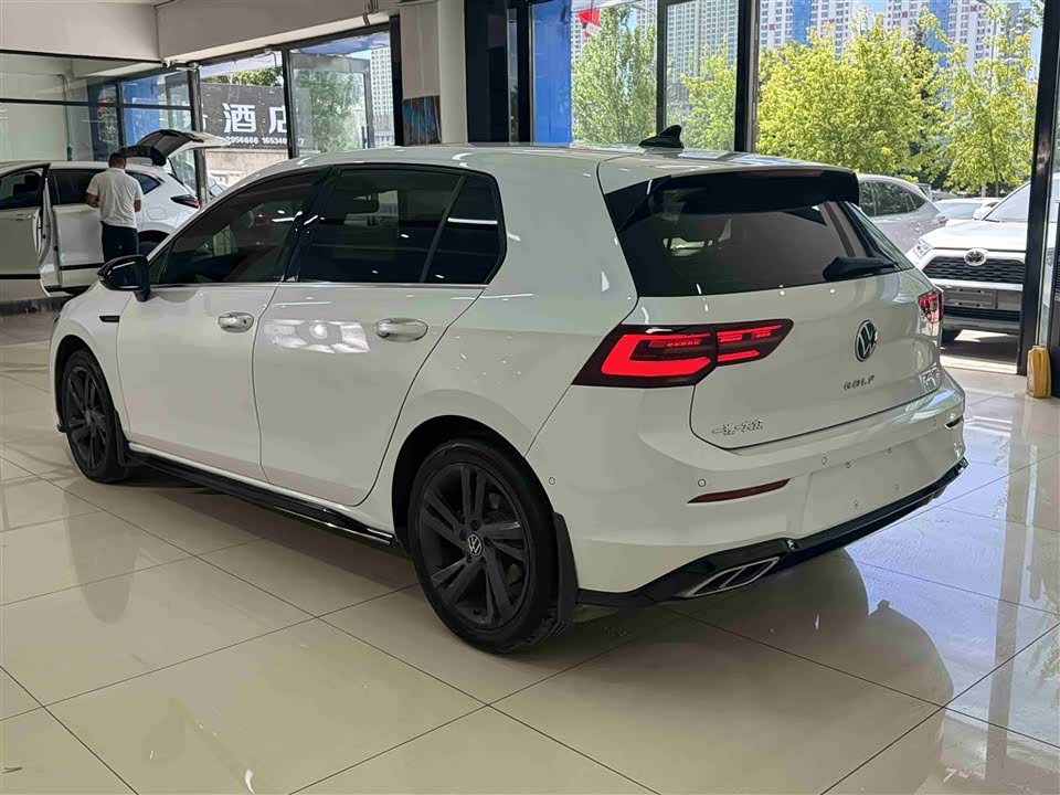 Volkswagen golf