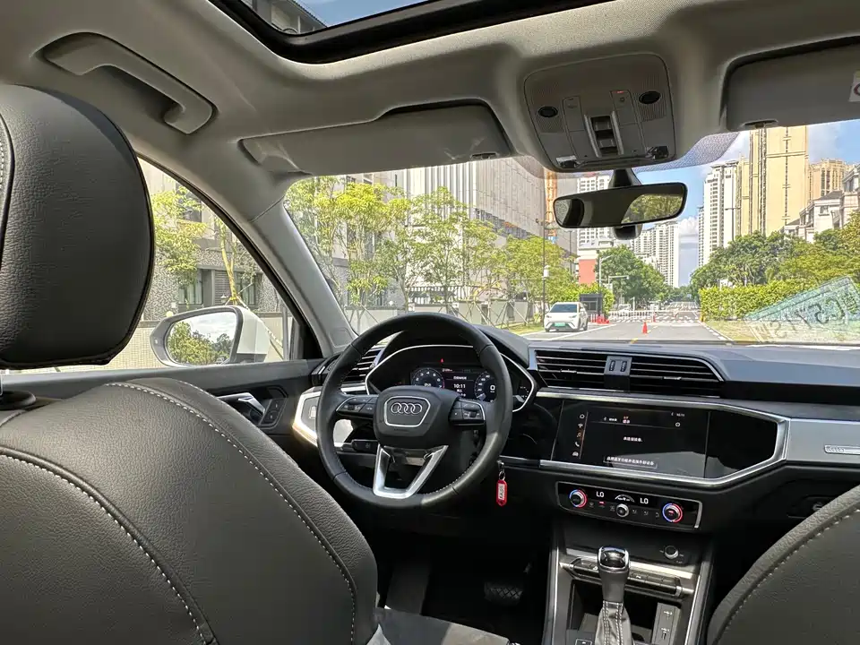 Audi Q3 Audi Q3