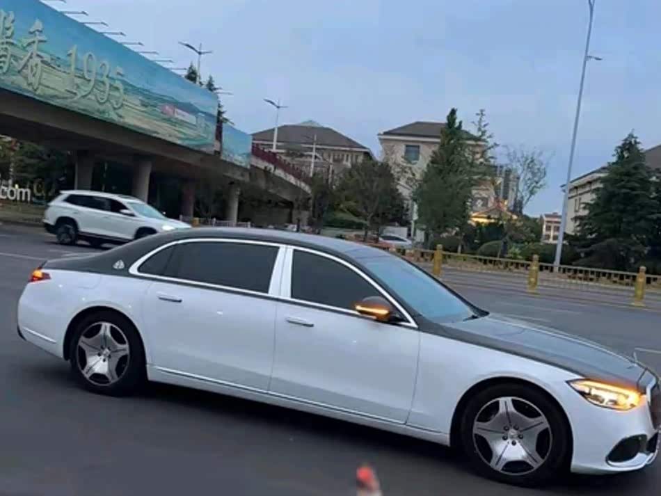 Mercedes-Benz Maybach S-class