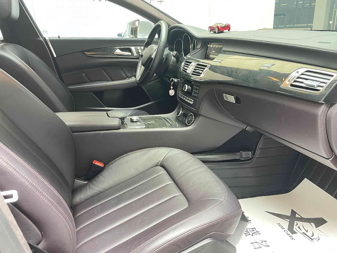 Mercedes-Benz CLS, 2016 10