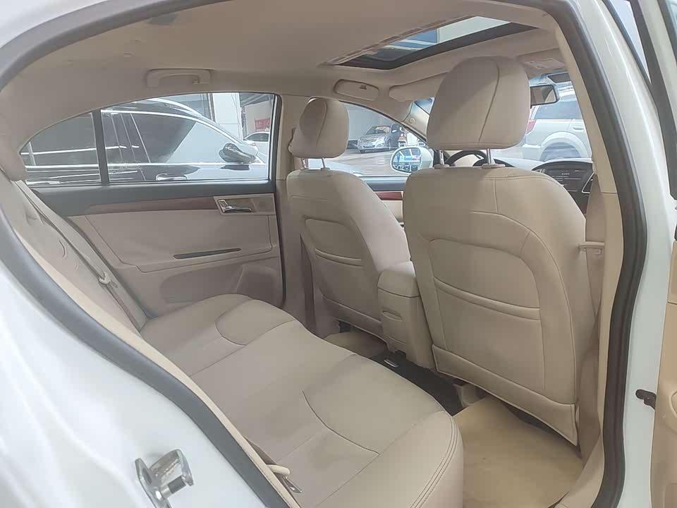 Roewe 350