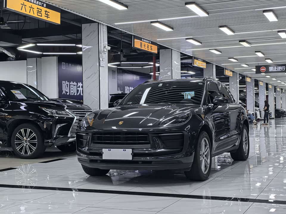 Porsche Macan