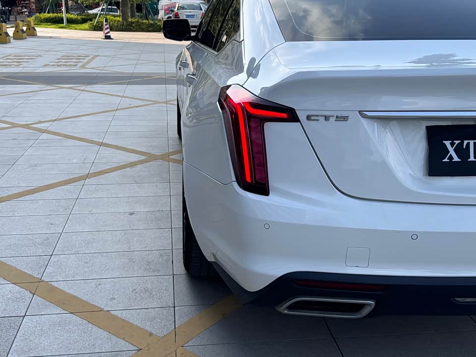 Cadillac CT5
