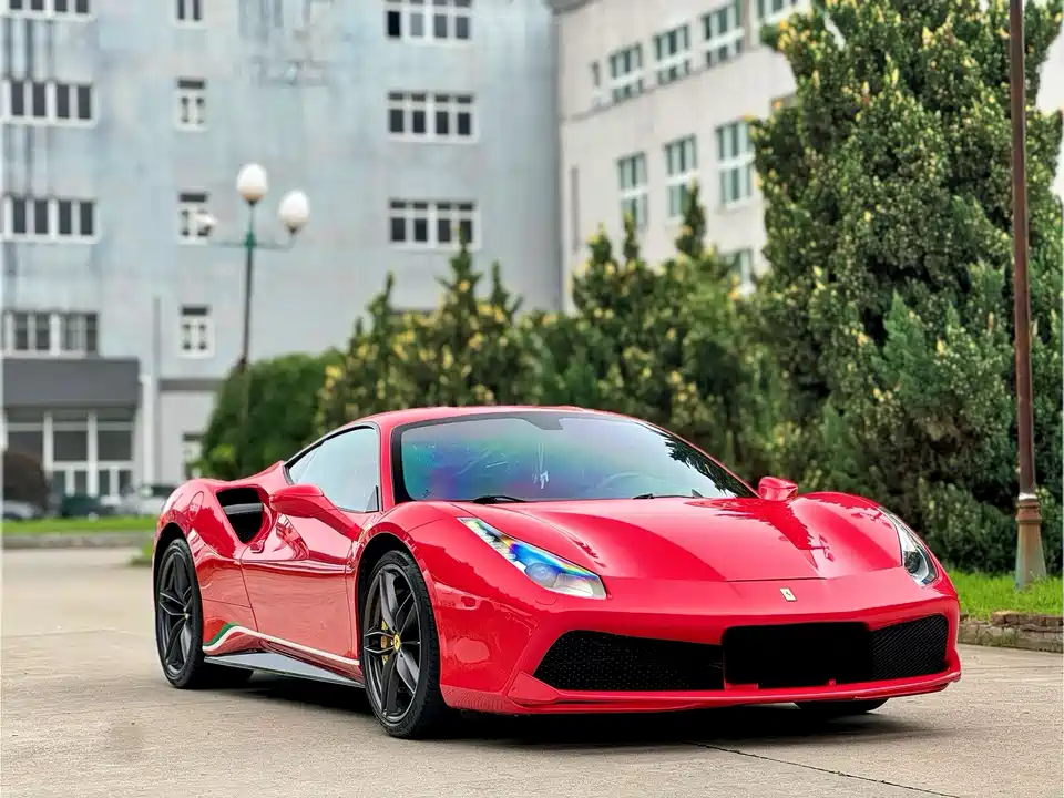 Ferrari 488