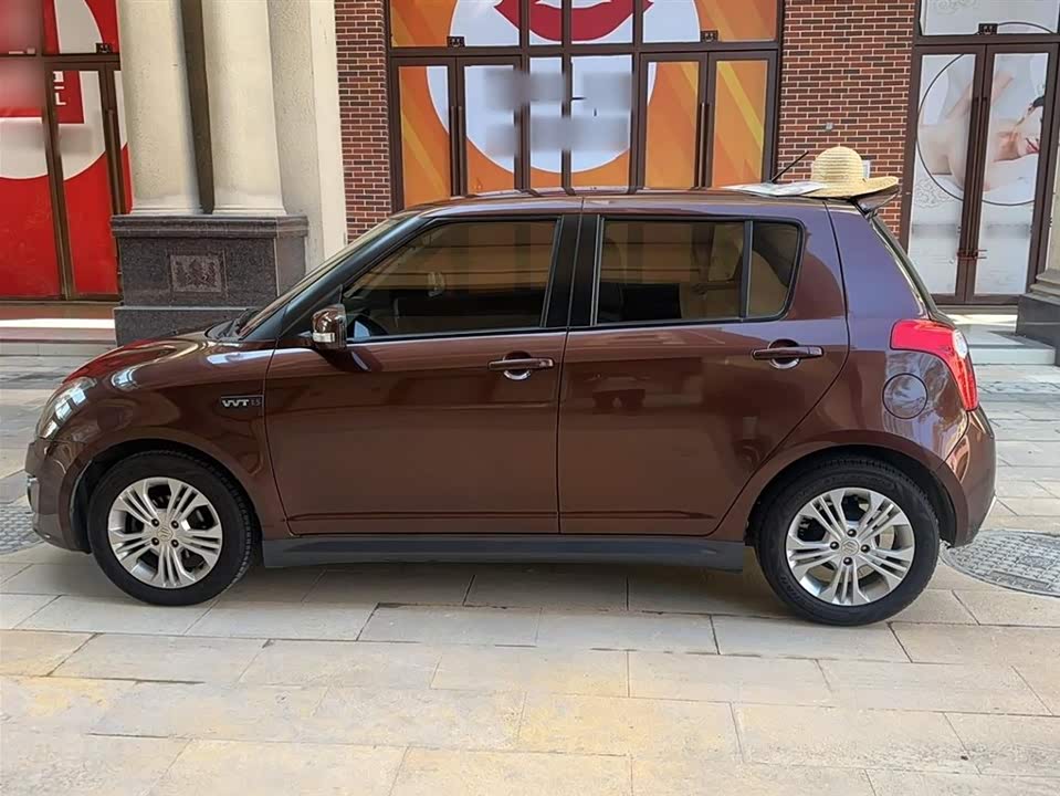 Suzuki Swift Suzuki Swift