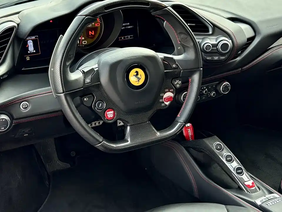 Ferrari 488