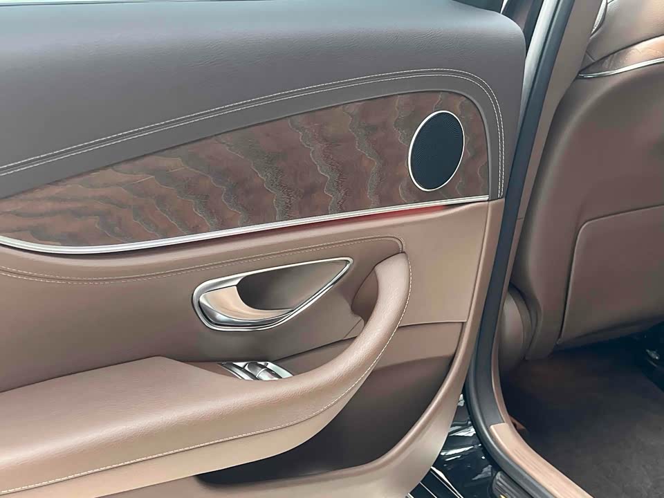 Mercedes-Benz E-class Mercedes-Benz E-class