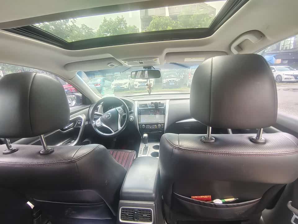 Nissan Teana Nissan Teana