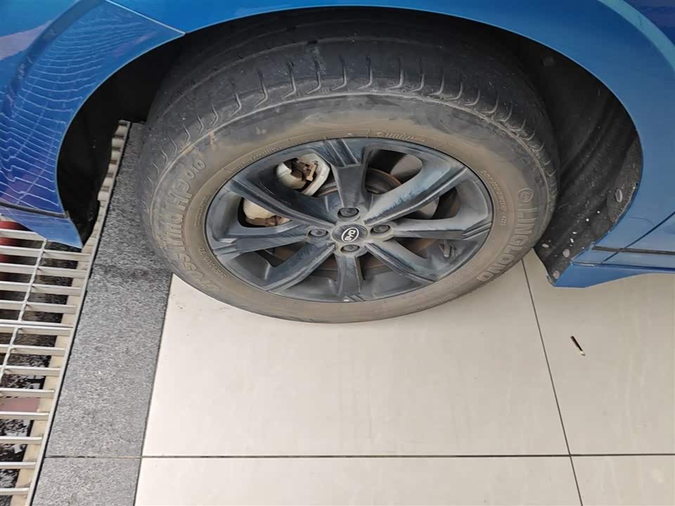 BYD e2 BYD e2