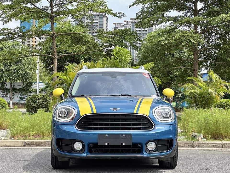 MINI COUNTRYMAN