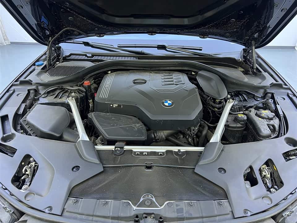 BMW 5 series BMW 5 series