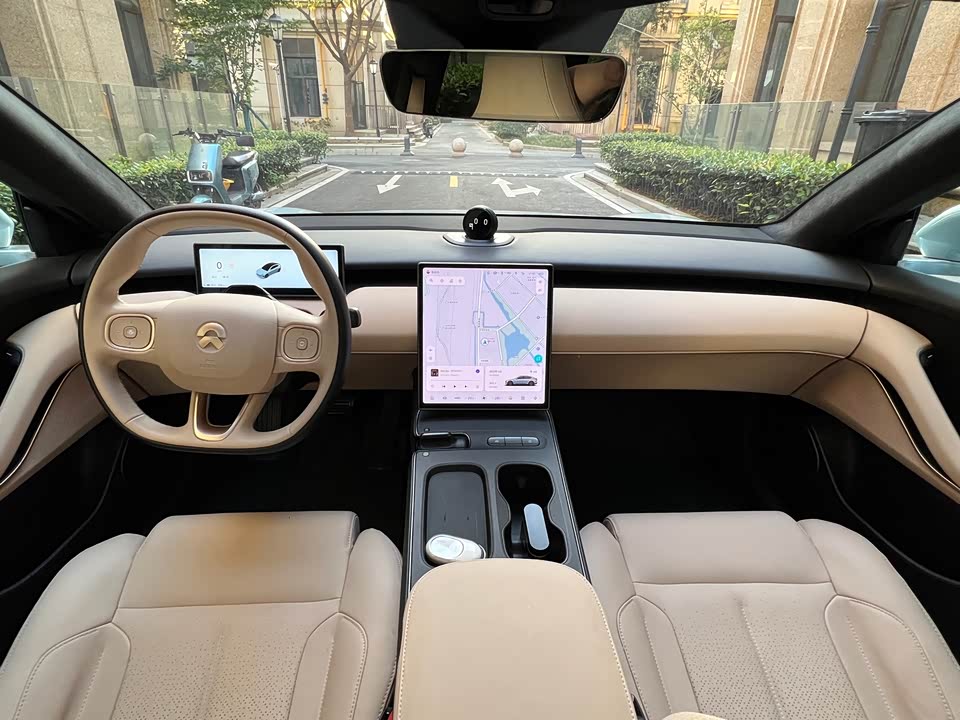 NIO ET5 NIO ET5