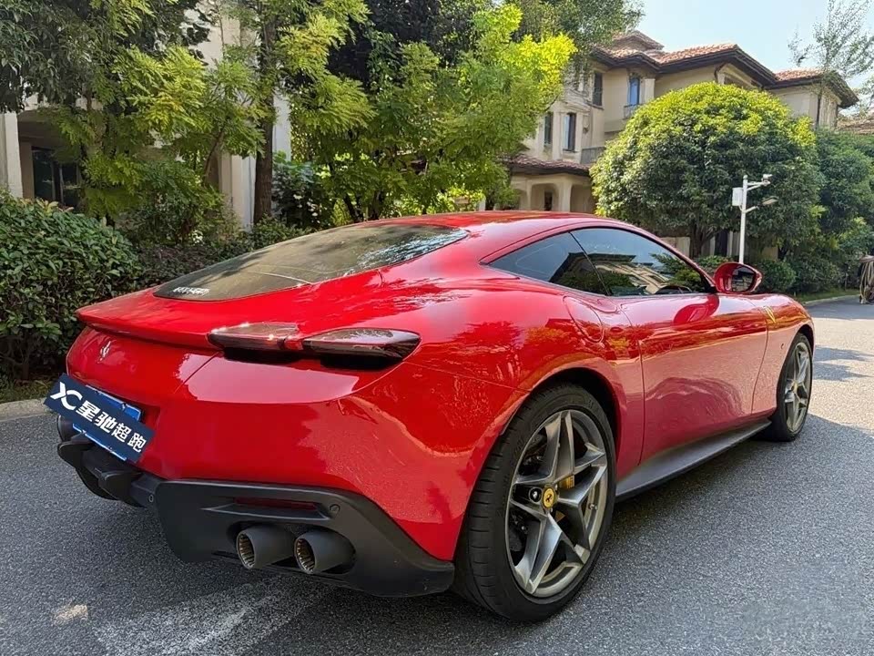 Ferrari Roma