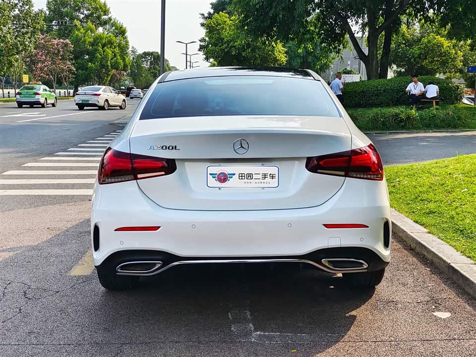 Mercedes-Benz Class A Mercedes-Benz Class A