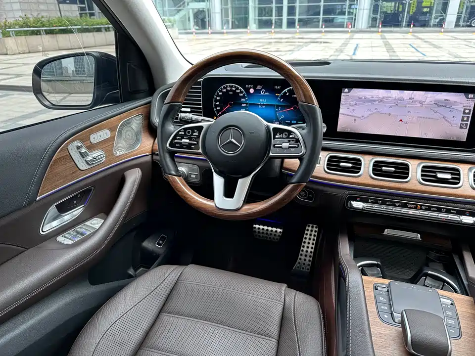 Mercedes-Benz GLS