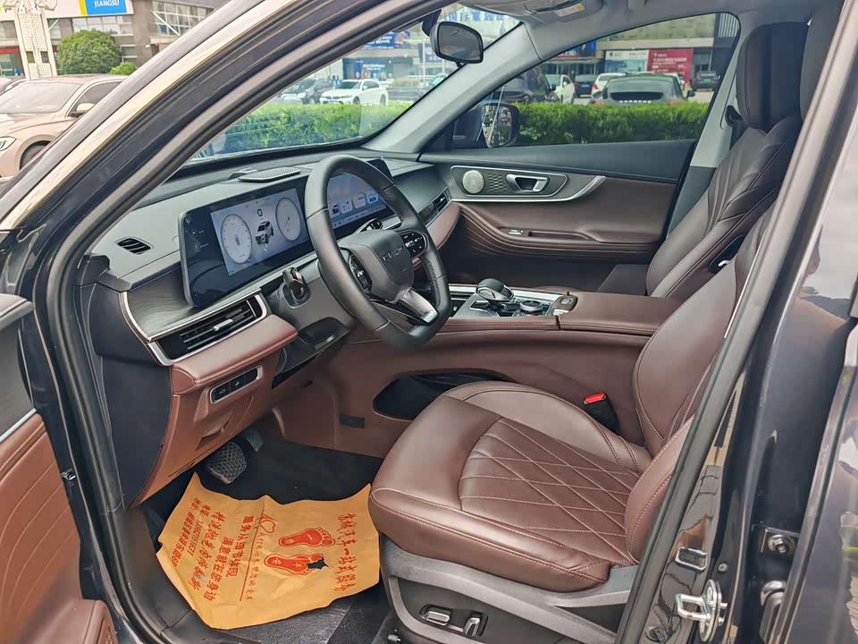 Chery Tiggo 8 PLUS Chery Tiggo 8 PLUS