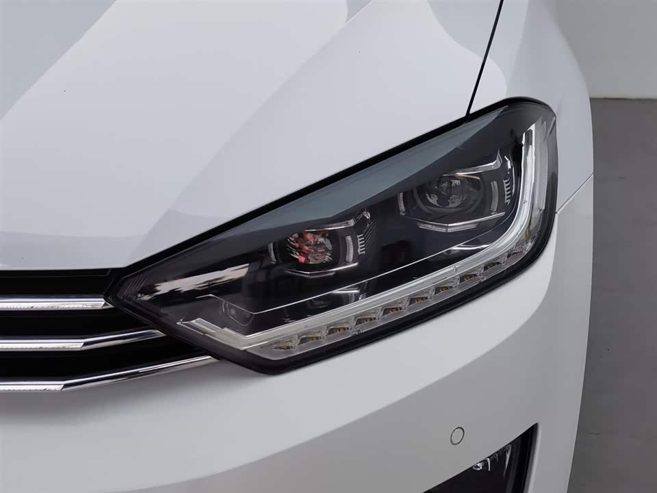 Volkswagen Golf*Jiayu Volkswagen Golf*Jiayu