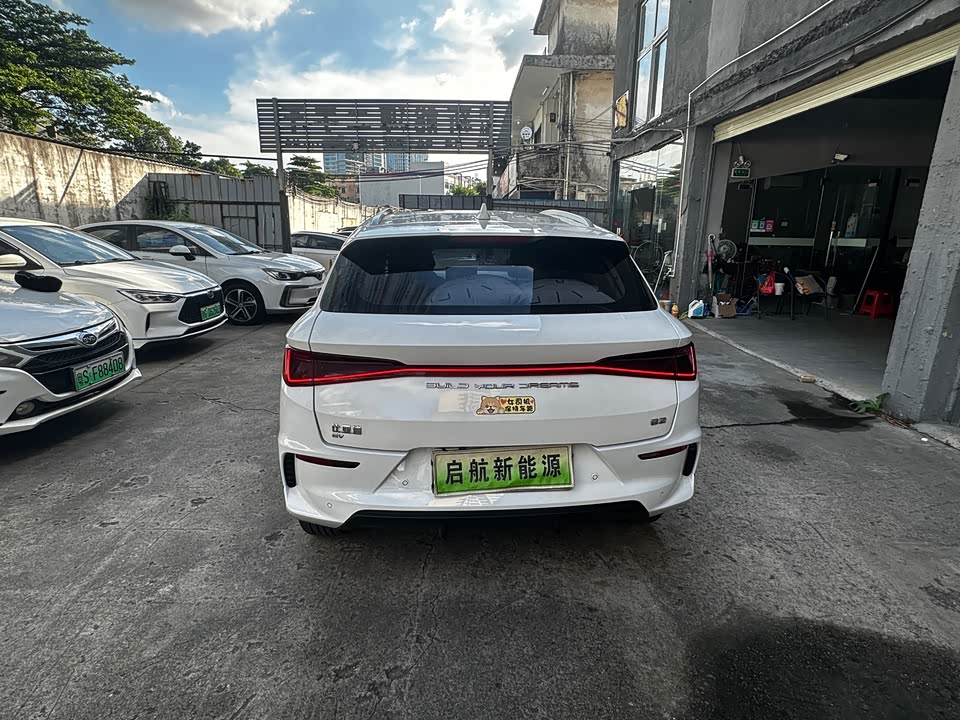 BYD e2 BYD e2