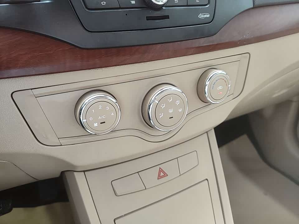 Roewe 350