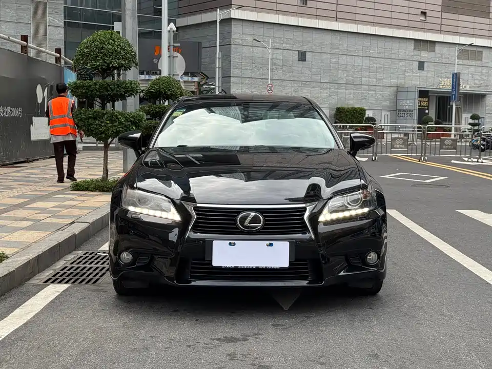 Lexus GS
