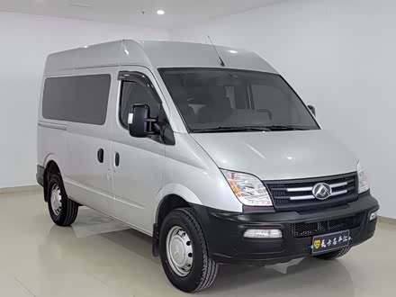 上汽大通maxus v80 2018款 2.5t amt精英版短轴中顶5-6座