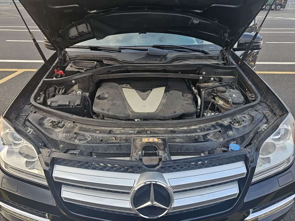 Mercedes-Benz GL grade