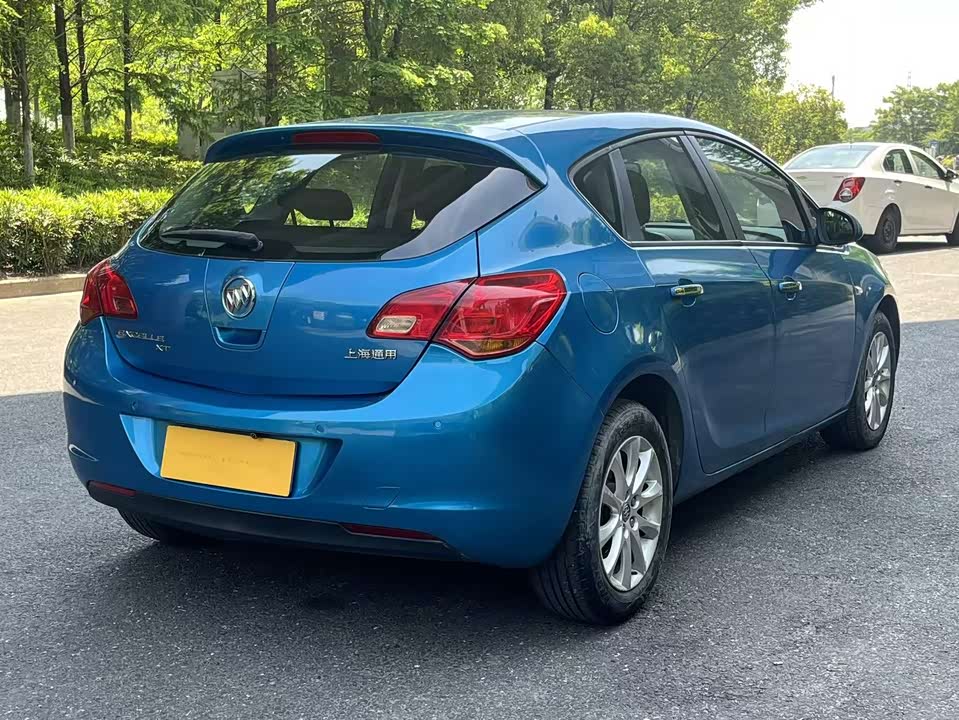 Buick Yinglang