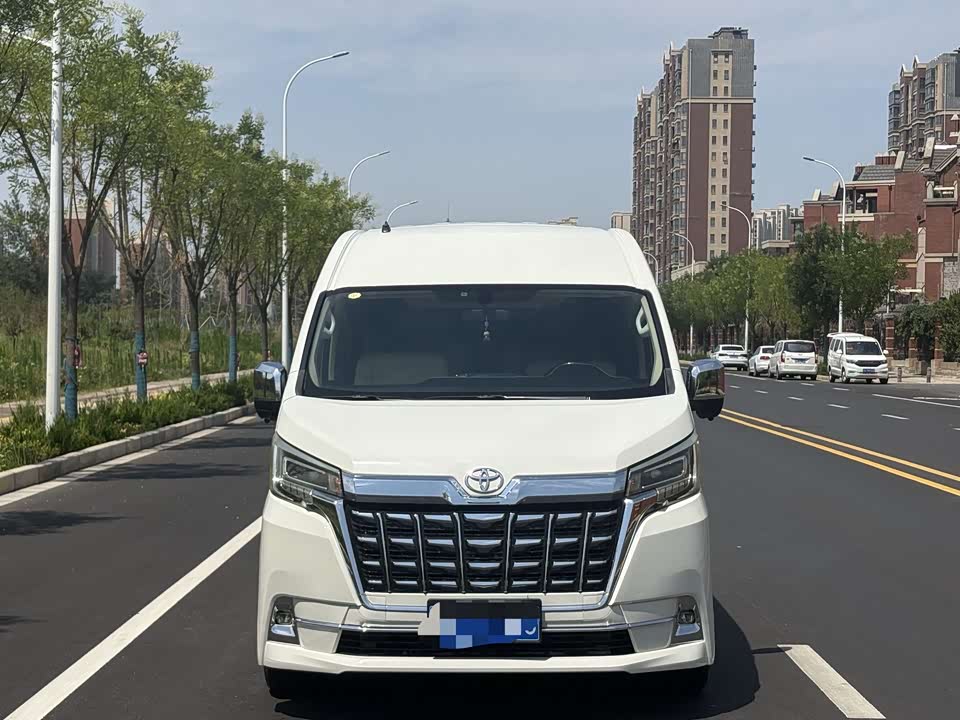 Toyota HIACE Toyota HIACE