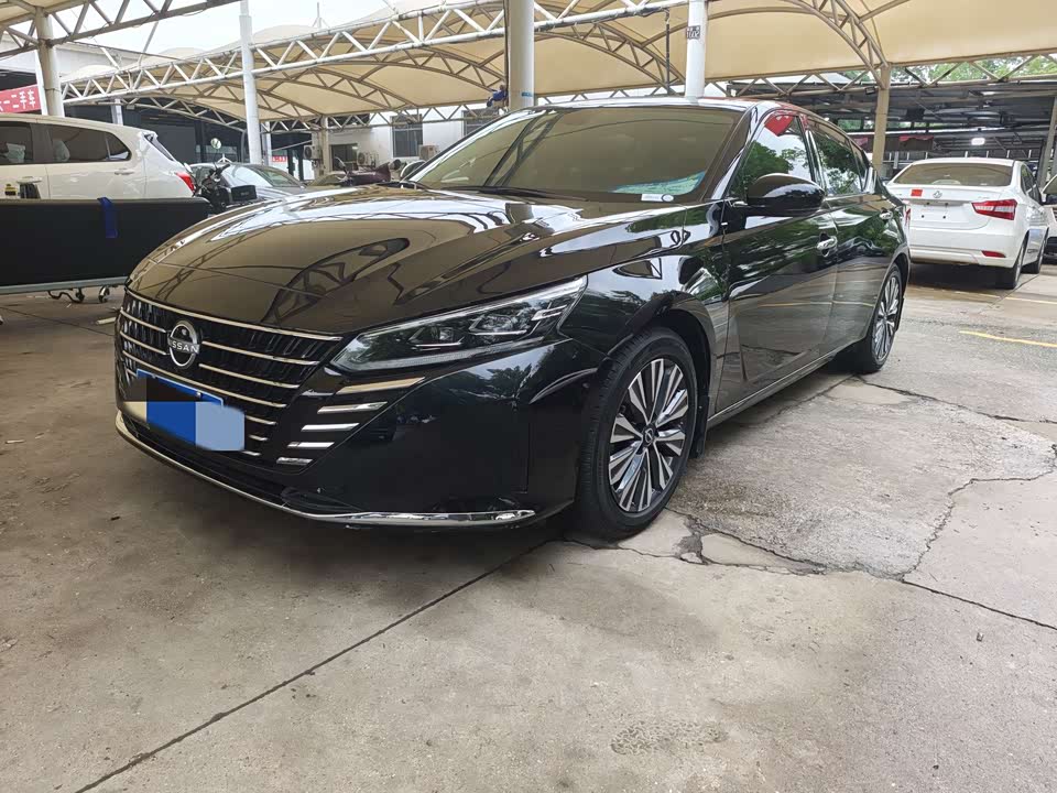 Nissan Teana Nissan Teana