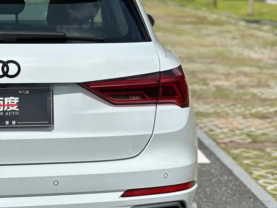 Audi Q3 Audi Q3