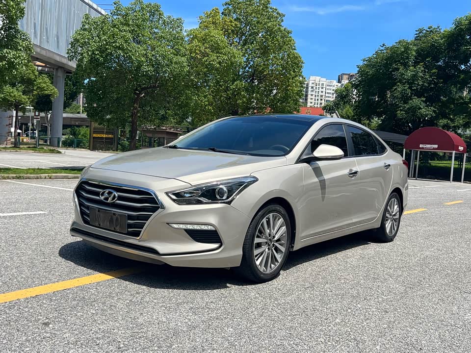 Hyundai Name picture Hyundai Name picture