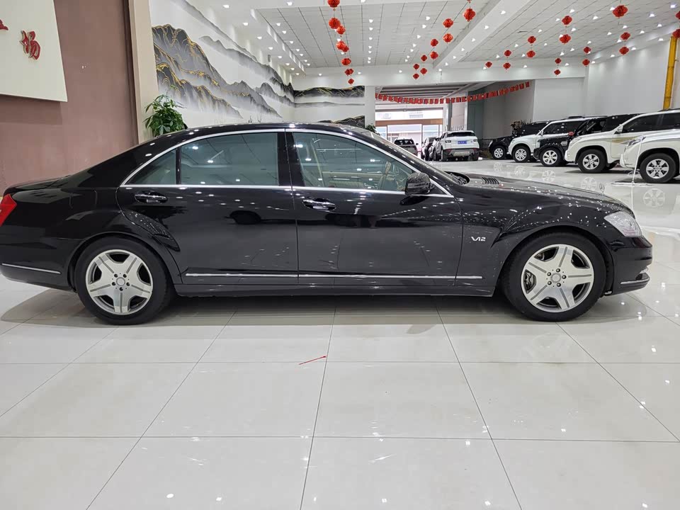 Mercedes-Benz S-class