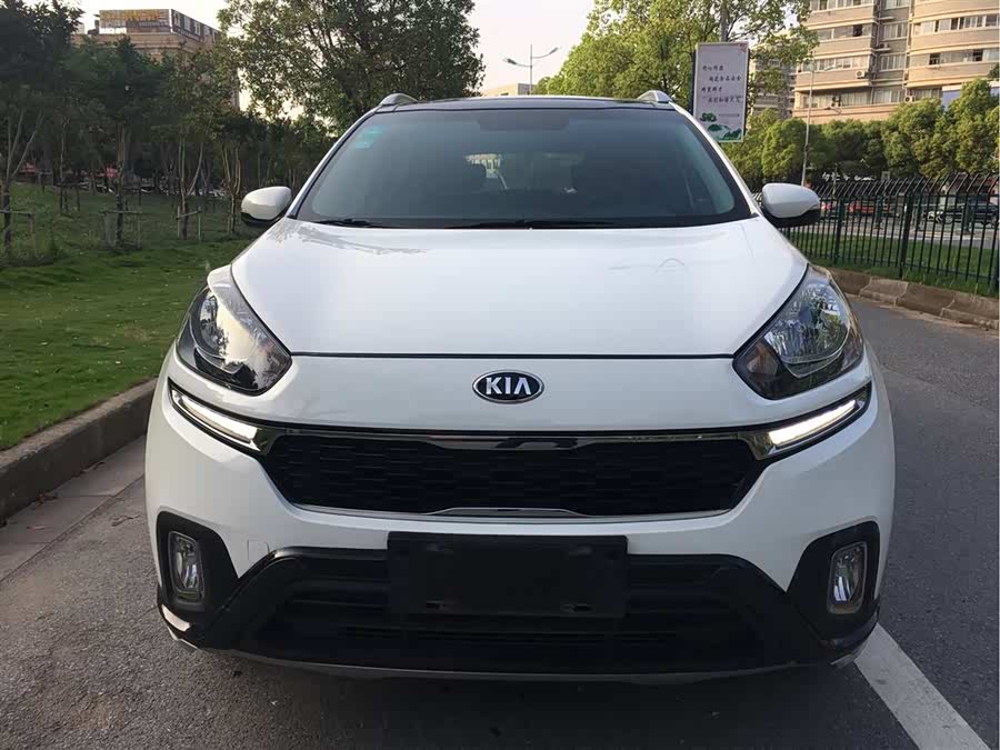 起亚kx3 2017款 1.6l 自动傲雅版