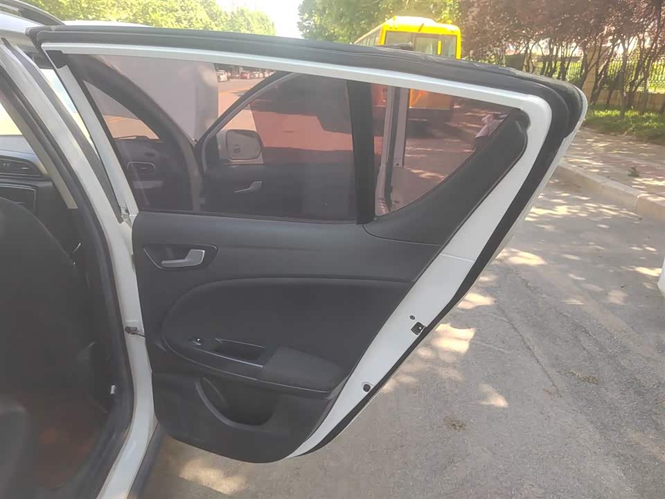 FAW Junpai D60 FAW Junpai D60