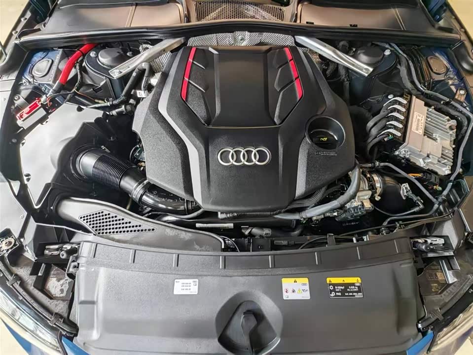 Audi S4