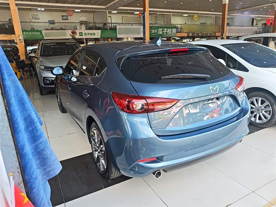 Mazda 3 Angkesaila Mazda 3 Angkesaila