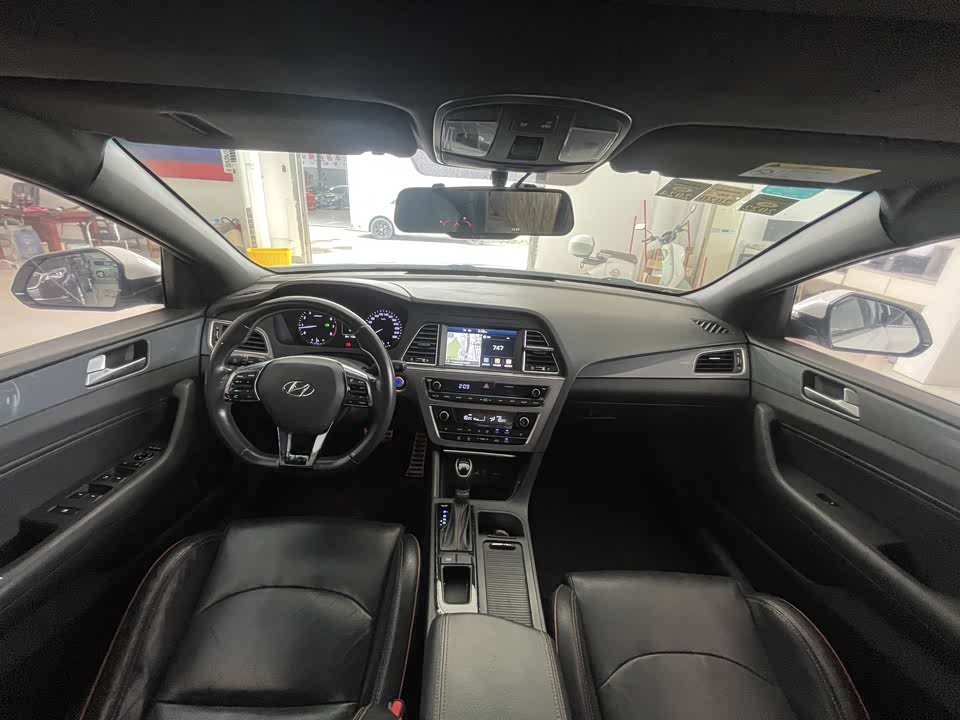 Hyundai Sonata Hyundai Sonata
