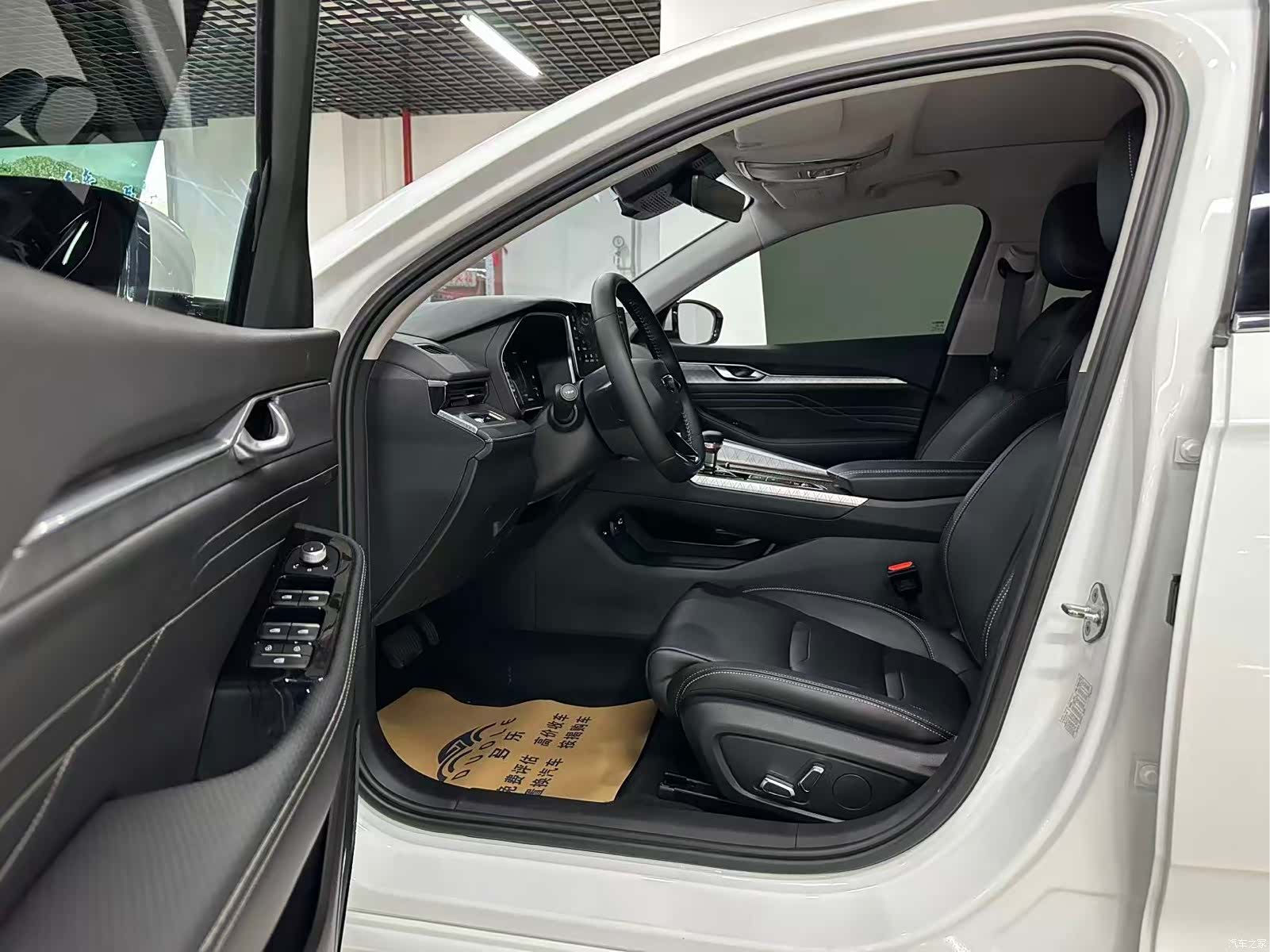 Geely Preface, 2023 все фото