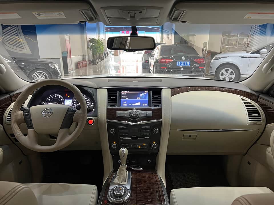 Nissan Toure