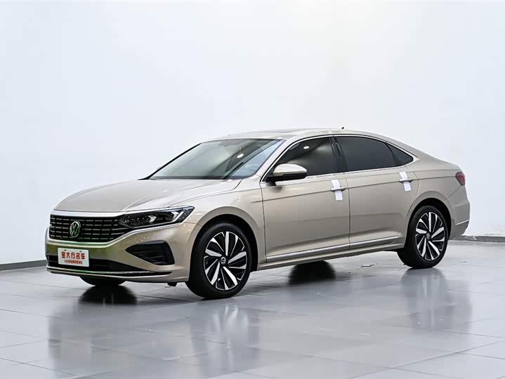 Volkswagen Passat 330TSI Elite 2022