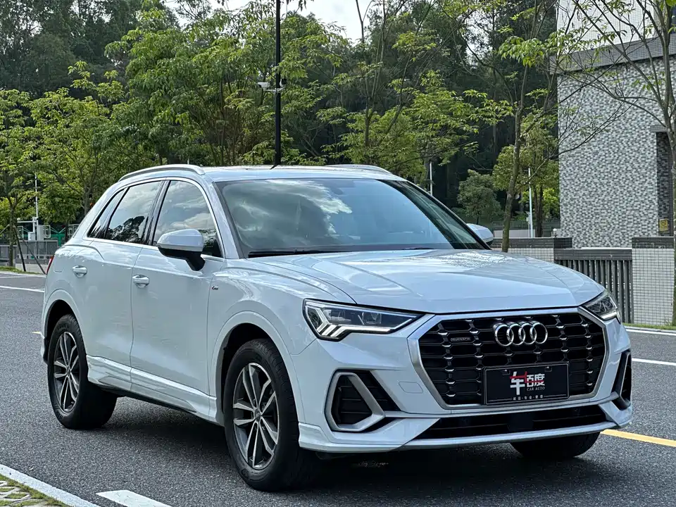 Audi Q3 Audi Q3