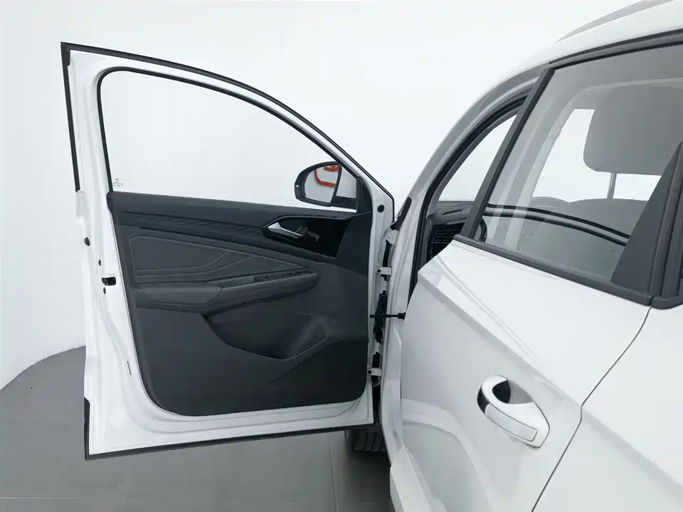 Jetta VS5