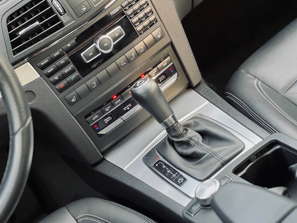 Mercedes-Benz E-class Mercedes-Benz E-class