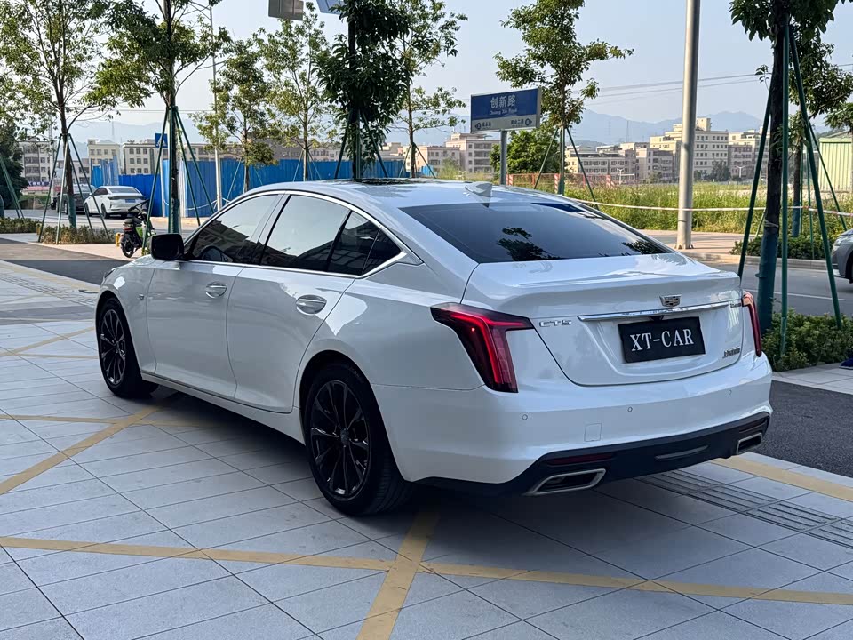 Cadillac CT5